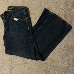 American Eagle men’s jeans